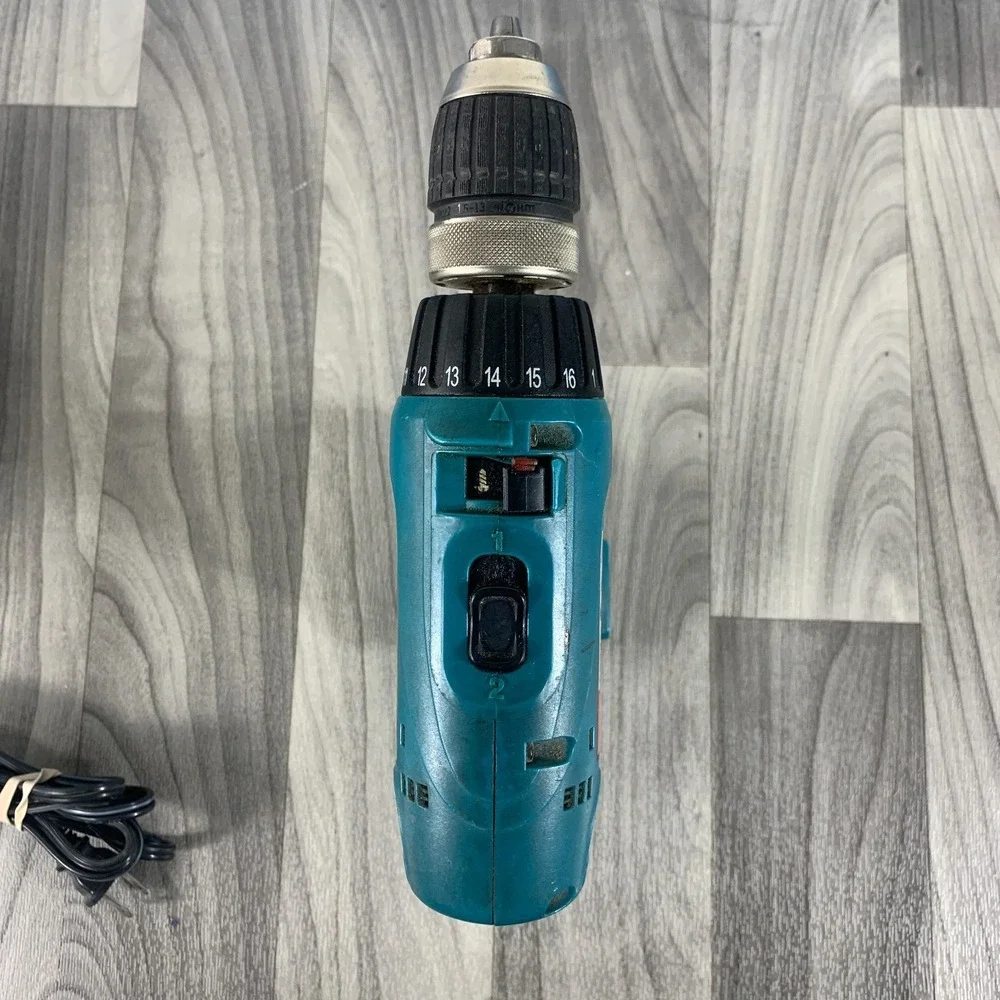Makita 6337D 14.4V Cordless Drill Bare Tool With Battery + Charger Tested Works